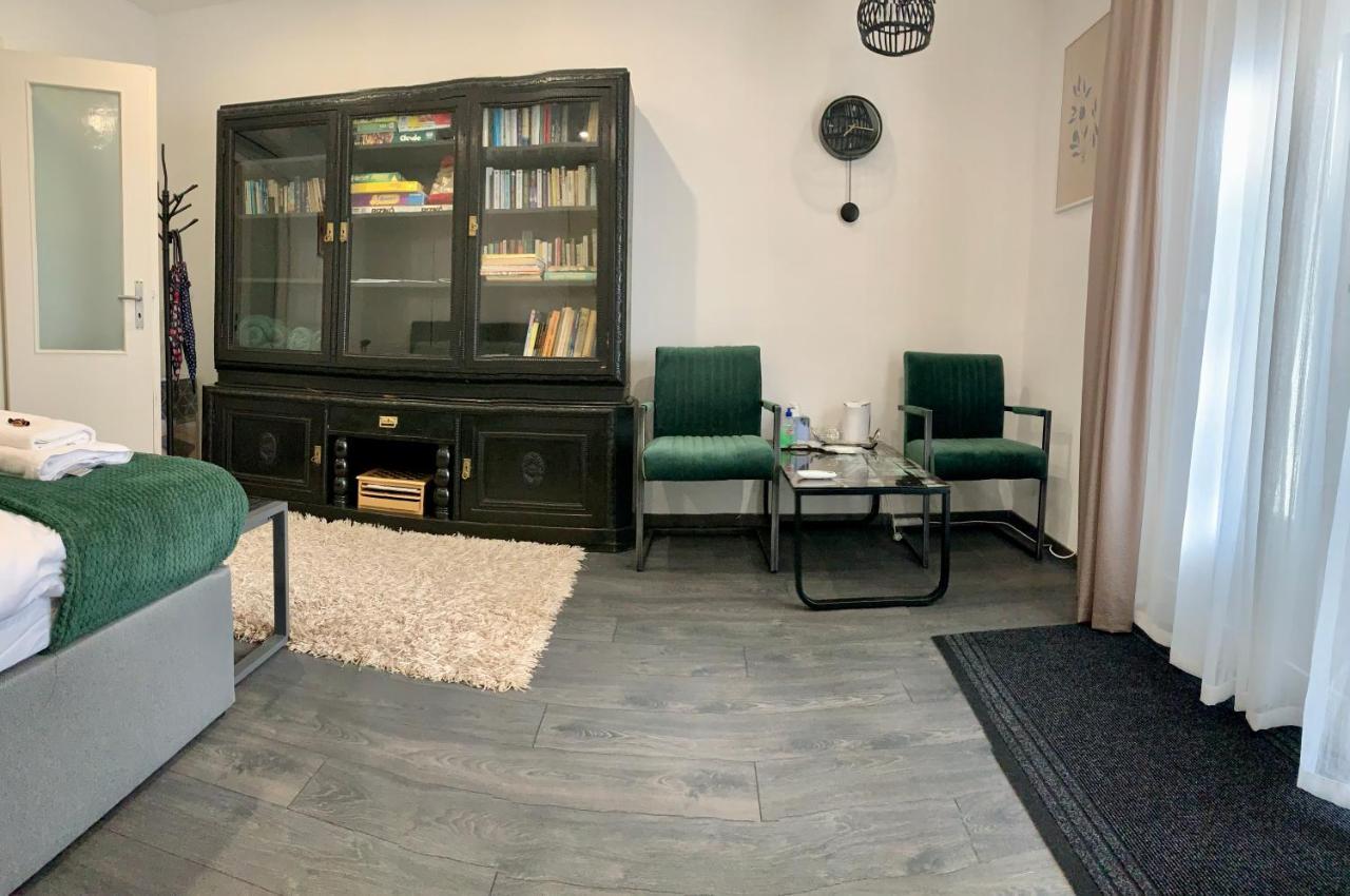 Dimora Apartman Debrecen Extérieur photo